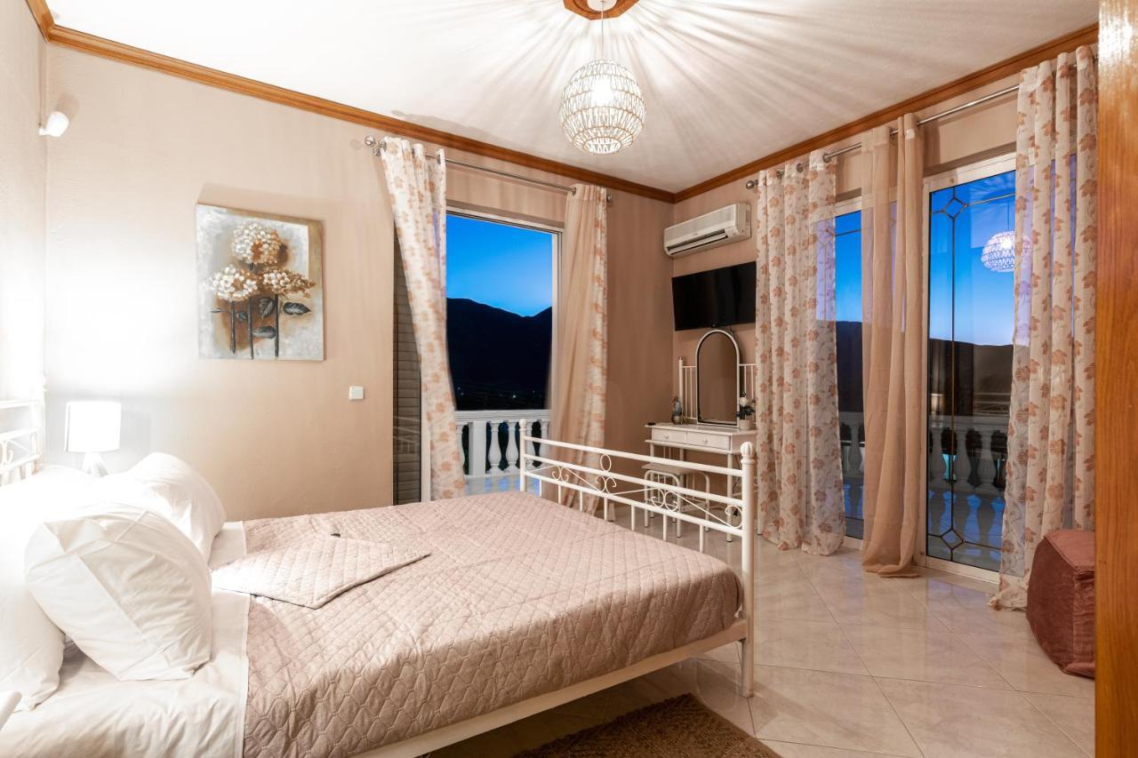 Galadriel Villa With Private Pool & Jacuzzi Kato Yerakarion Zewnętrze zdjęcie