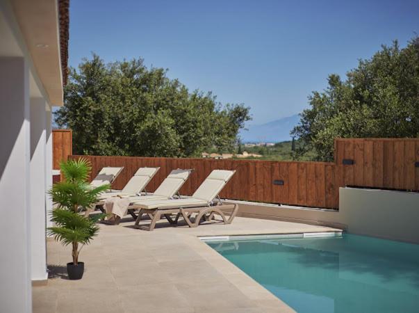 Galadriel Villa With Private Pool & Jacuzzi Kato Yerakarion Zewnętrze zdjęcie